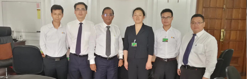 源碼團(tuán)隊受到斯里蘭卡總統(tǒng)秘書、國務(wù)部長等政要的熱情接見