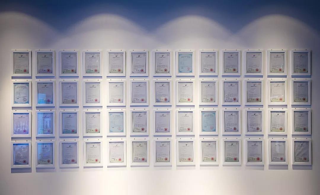 華為被美國(guó)封殺，靠什么突出重圍？